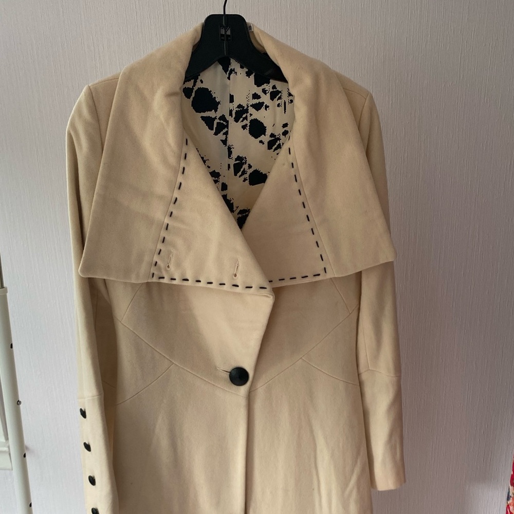Cream Tempereley London Evening Coat